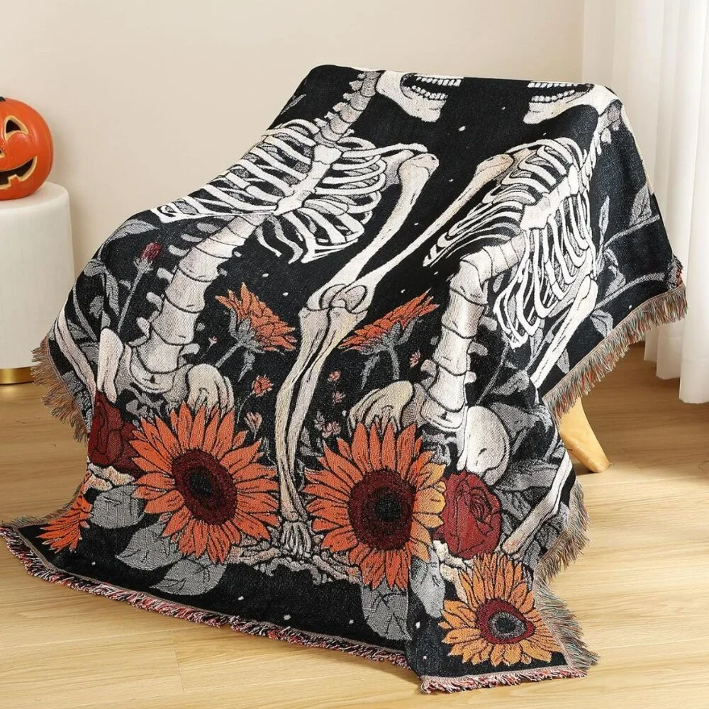 Vintage Skeleton in Love Halloween Blanket Sofa Throw
